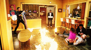 serie community, scene de chaos